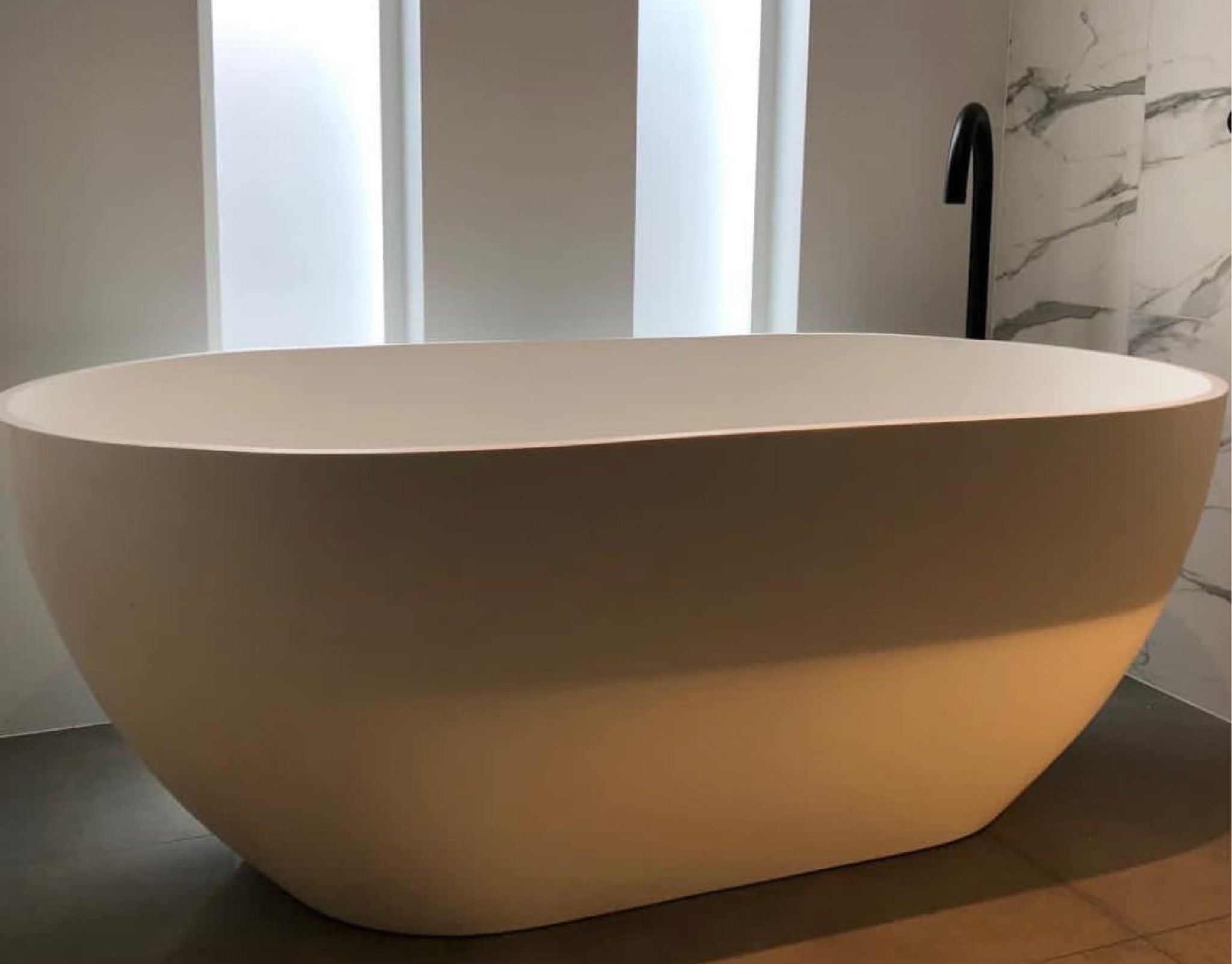 Pietra Bianca Bella Freestanding Bath tub