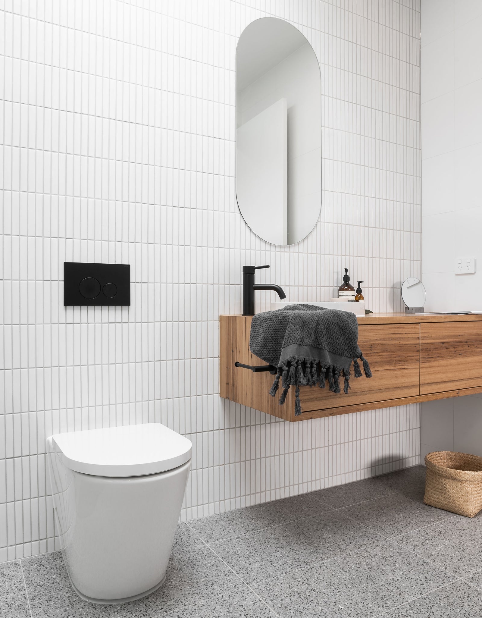 Meir Sigma 21 Dual Flush Plate by Geberit